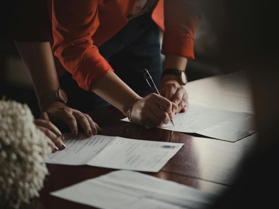 Qual é a Diferença entre Interdição e Curatela?